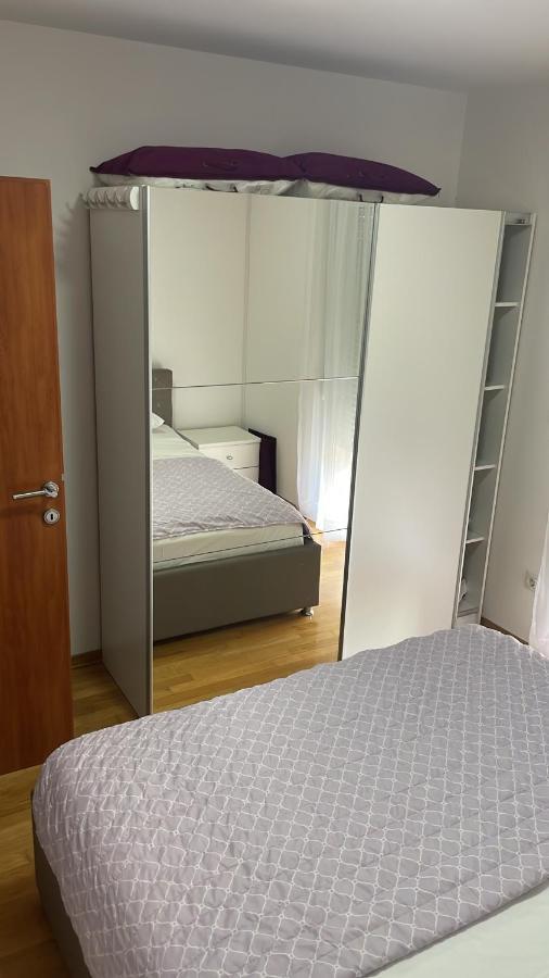 Apartment Pearl-Free Parking Makarska Kültér fotó
