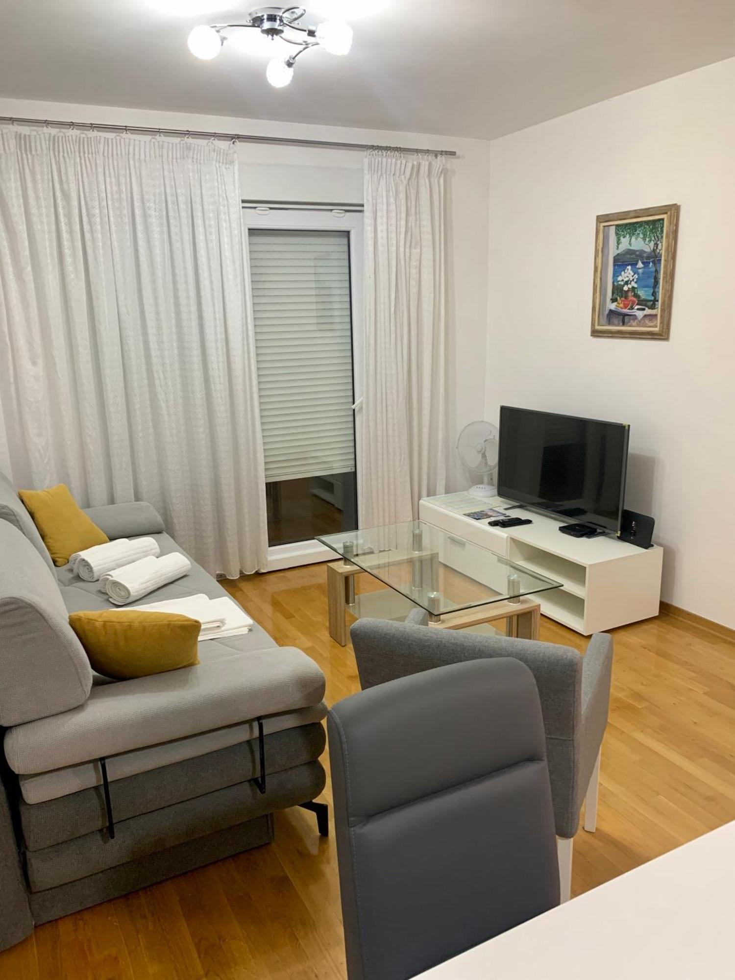 Apartment Pearl-Free Parking Makarska Kültér fotó